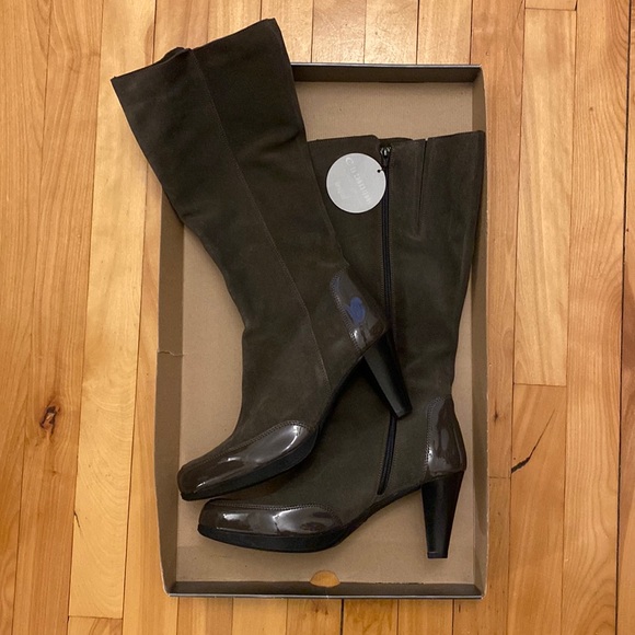 New with tags - La Canadienne- Marlena boots size 10 in Charcol - Picture 1 of 5